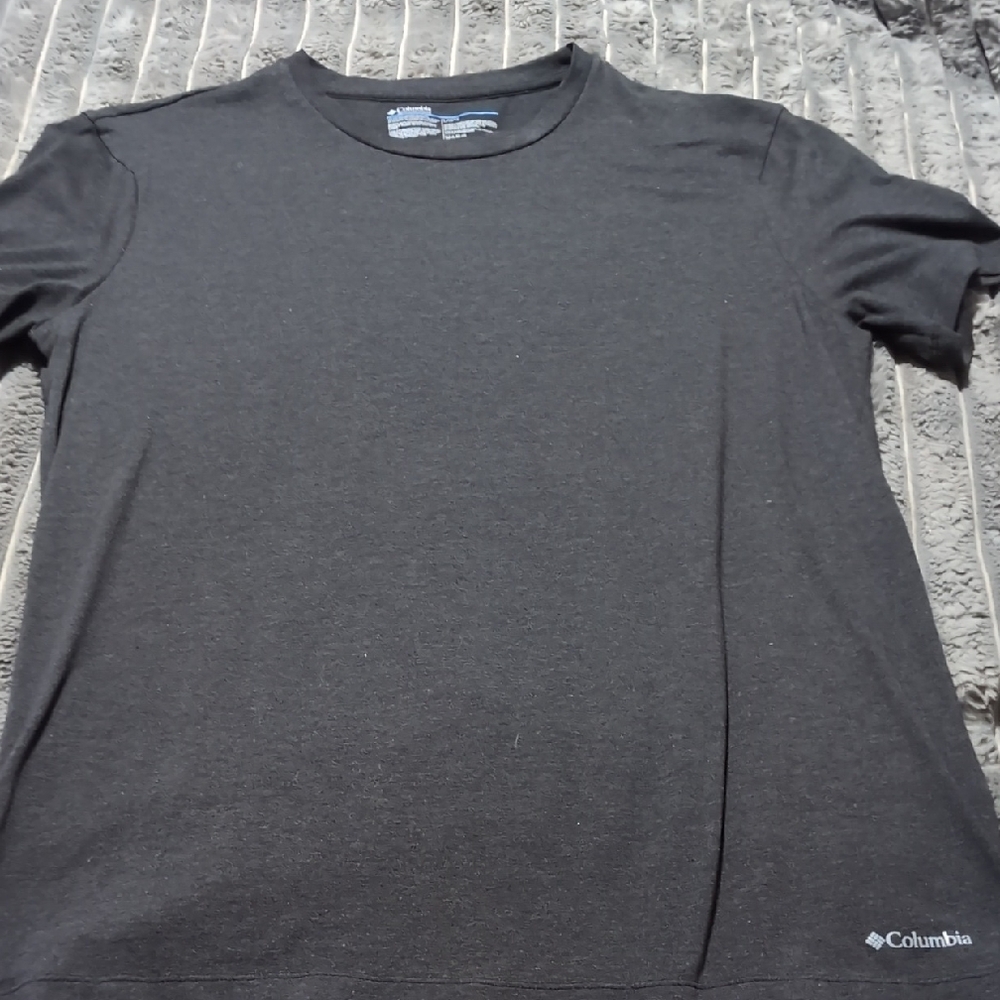 Columbia Men's Charcoal Short Sleeve Tee
